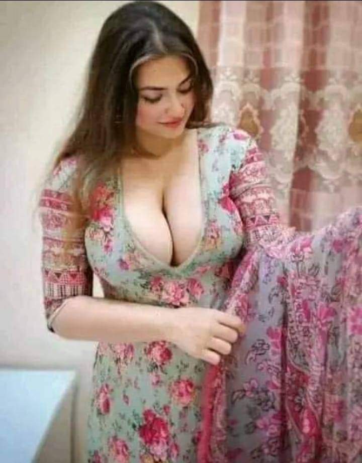 Sexy video call service available full nude with face watsapp contact 03296131726