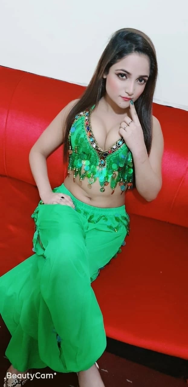 Miss Sana 03001117025 VIP Lahore Escorts Girls 24/7 Available - Professional Call Girls in Lahore