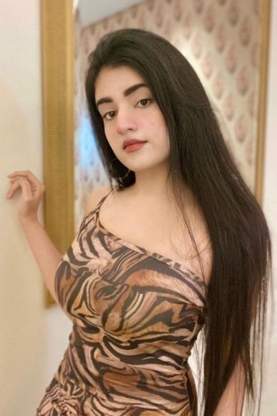 923493000660-elite-class-models-luxury-escorts-in-islamabad-call-girls-in-islamabad-small-1