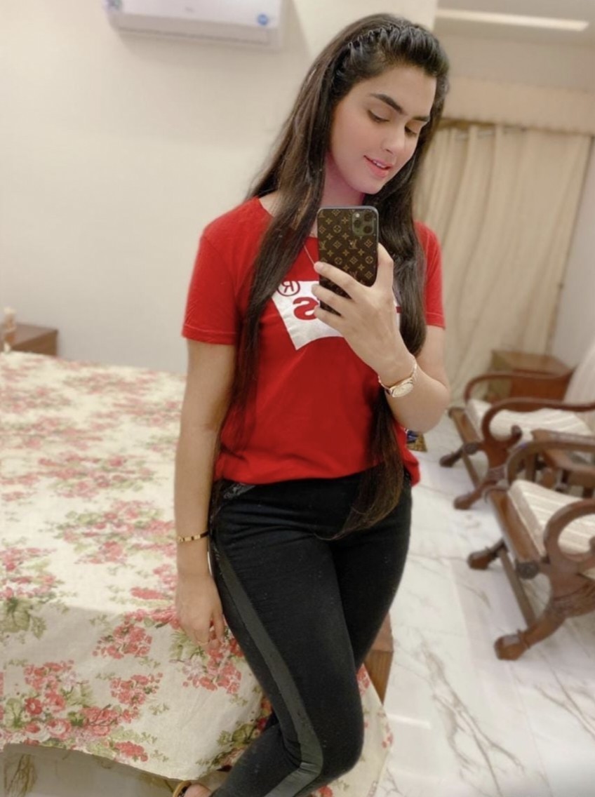 escorts-girls-in-rawalpindi-contact-whatsapp-miss-aisha-03125008882-small-3