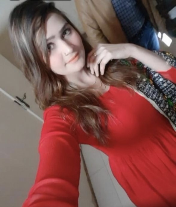 escorts-girls-in-rawalpindi-contact-whatsapp-miss-aisha-03125008882-small-1