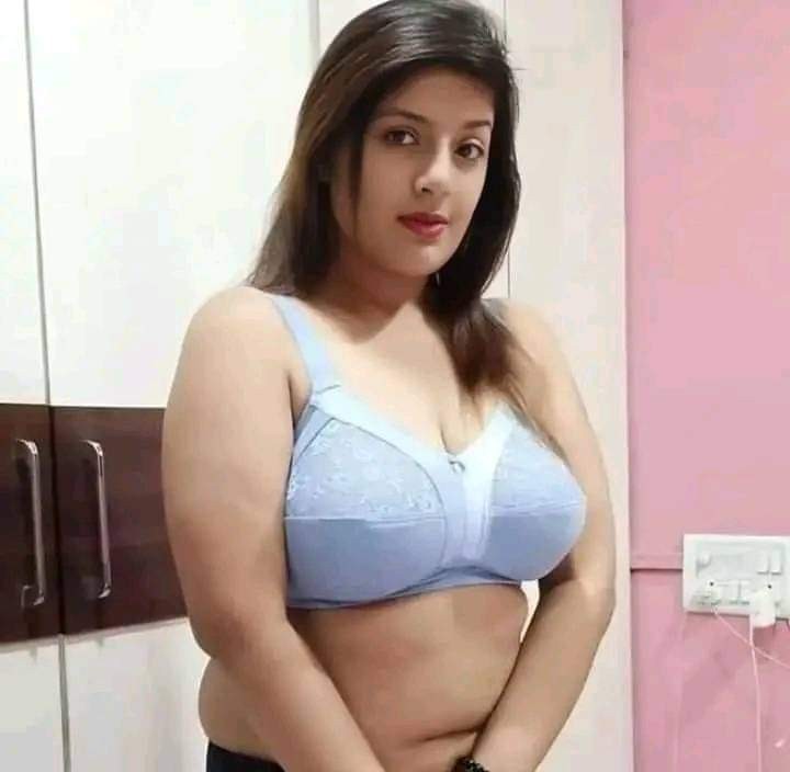 Sexy video call service available full nude with face watsapp contact 03096772478