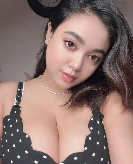 Live video call service available I am independent girl contact 03496115945