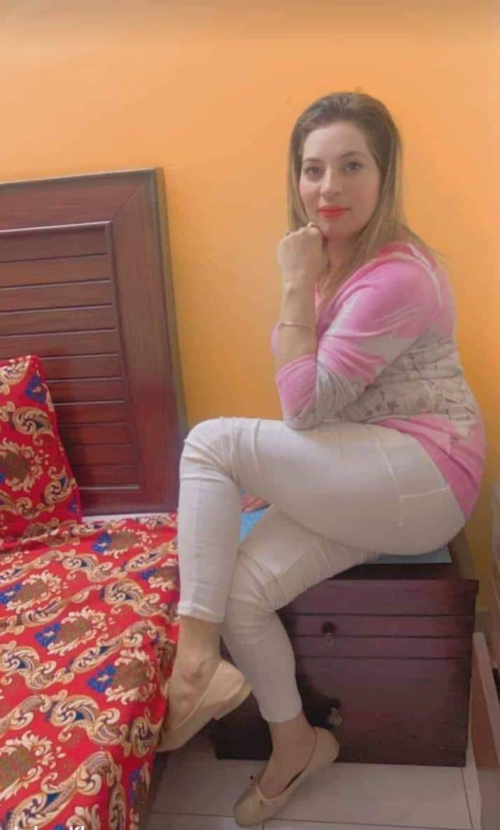 Sexy video call service available full nude with face watsapp contact 03096772478