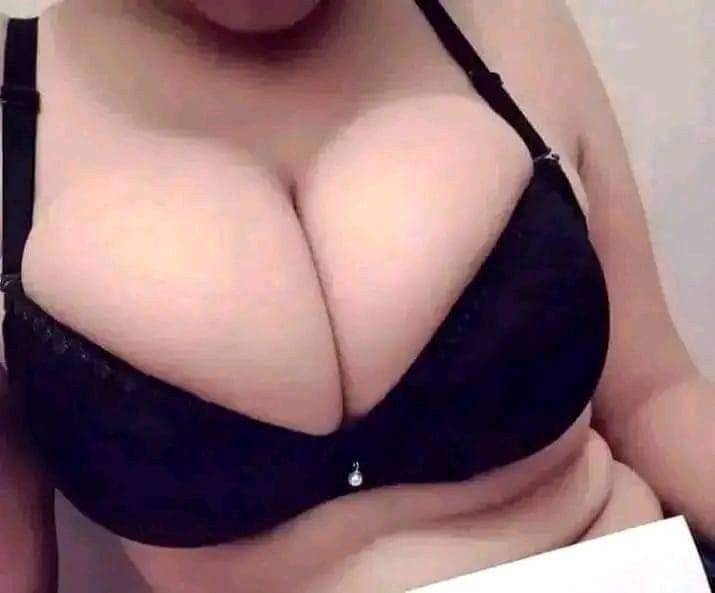 Sexy video call service available full nude with face watsapp contact 03096772478