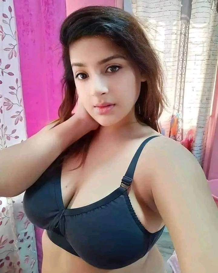 Sexy video call service available full nude with face watsapp contact 03096772478