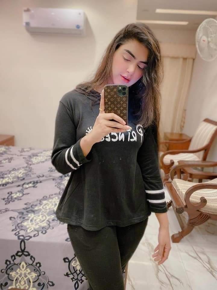 Sexy girls video call service available hai WhatsApp number 03284975664