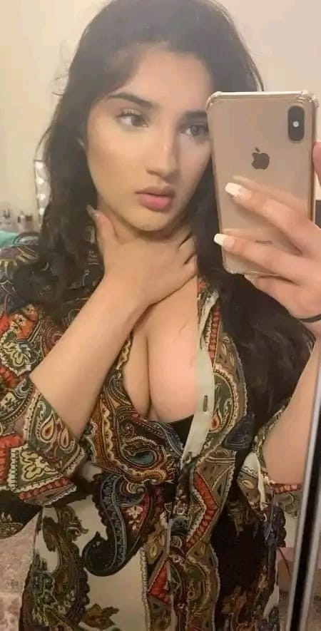 Sexy video call sarvice available contact me 03259034993