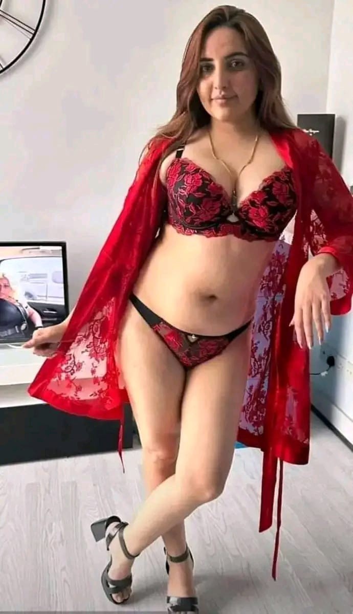 Sexy video call service available full nude with face watsapp contact 03266994096