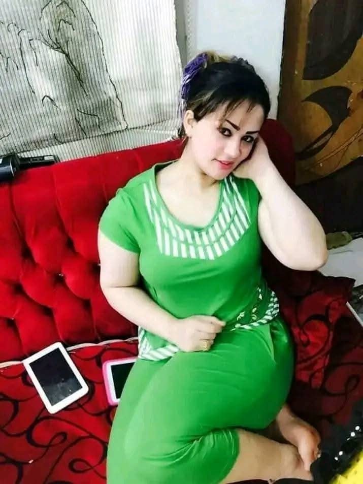 Girls service available hai sexy video call service 03276971102