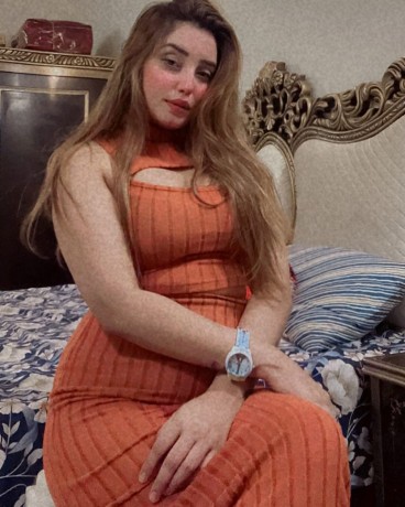 call-girls-at-the-rose-palace-hotel-03290555524247-escort-service-in-lahore-big-1