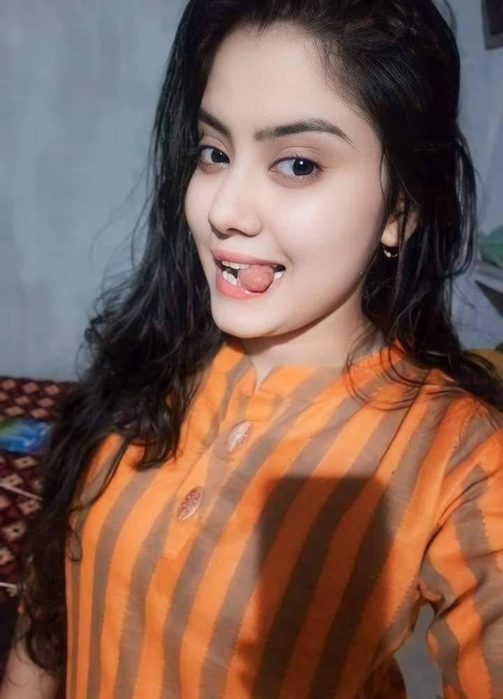 Sexy girl night service available ha WhatsApp number 03285462332