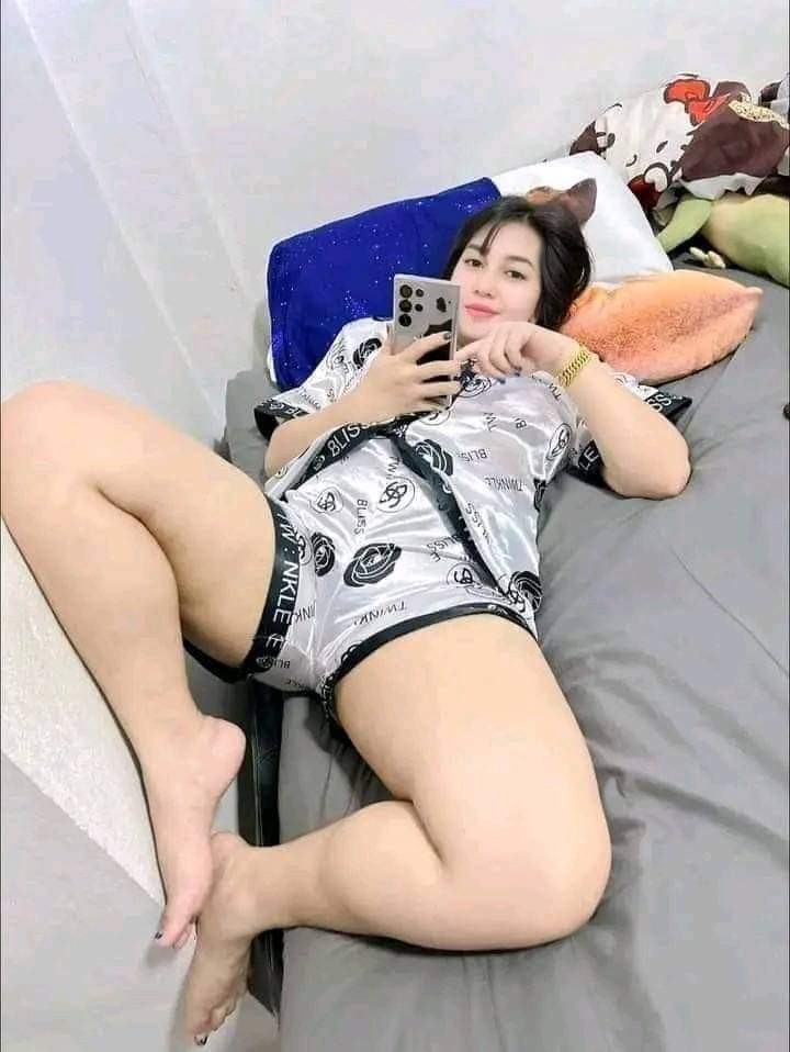 Girl available short night service live cam sexy WhatsApp 03237699571