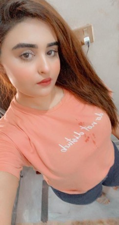 100% jeniun girl available Anytime Home Delivery Video call service Available just contact whatsap