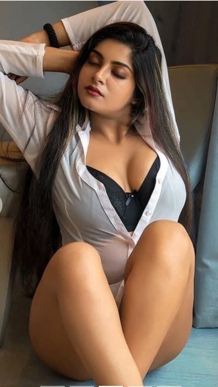 03228922414 VIP full hot service available in Lahore girls available video call and home delivery available