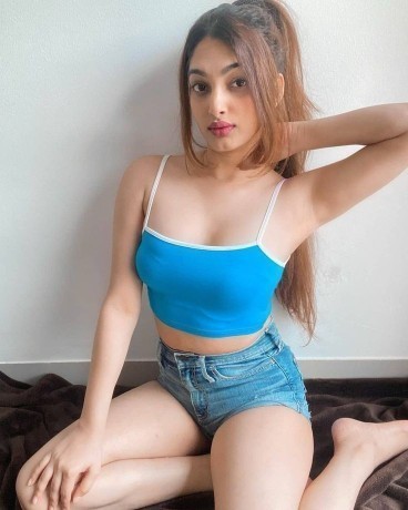 03228922414 VIP full hot service available in Lahore girls available video call and home delivery available