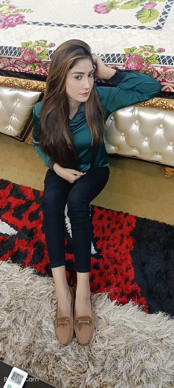 100% jeniun girl available Anytime Home Delivery Video call service Available just contact whatsap