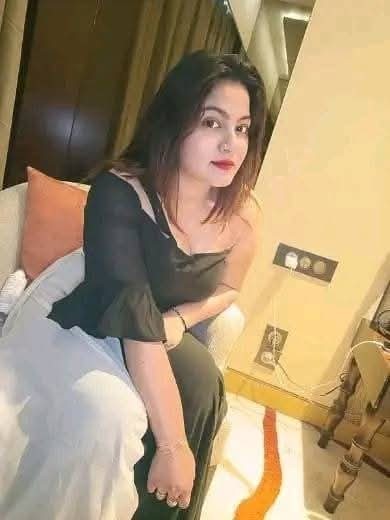 Girl available short night service live cam sexy WhatsApp 03237699571