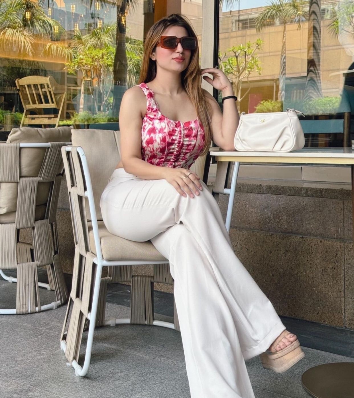 high-class-escorts-models-03309998885-we-have-many-more-hot-and-most-beautiful-options-are-available-in-islamabadrawalpindi-bahria-town-small-4