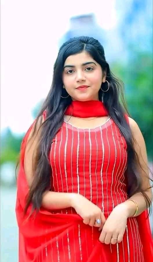 Video call service available my WhatsApp number 03098359088