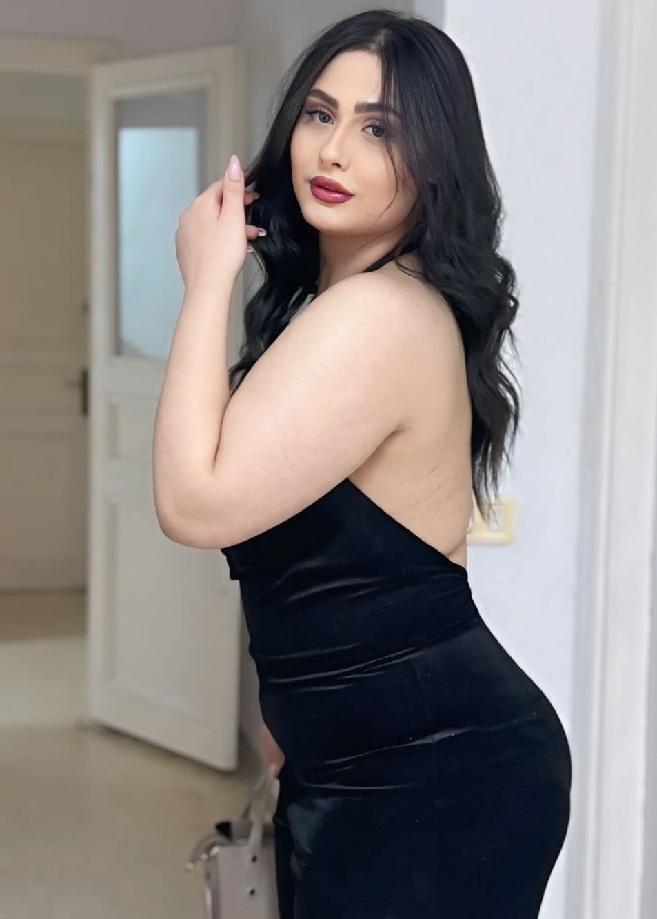 VIP Escort Service available in lahore home delivery for 24 hour With place and video call 03190813214