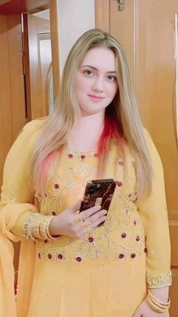 call-girls-at-the-rose-palace-hotel-03290555524247-escort-service-in-lahore-big-4