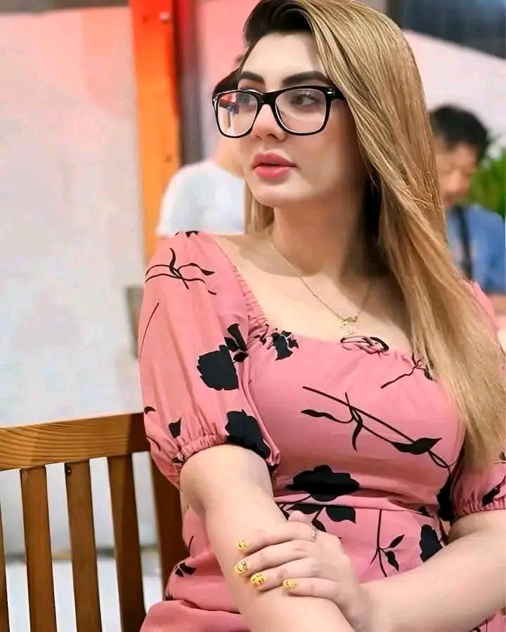 Video call service available my WhatsApp number 03098359088