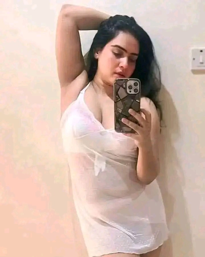 Video call service available my WhatsApp number 03098359088