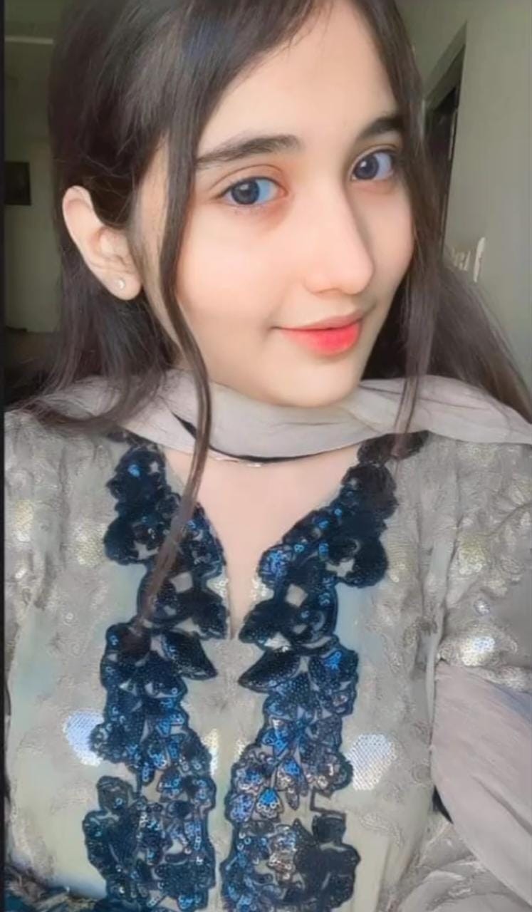 sialkot-young-girls-staff-are-available-for-video-call-night-shot-booking-service-home-delivery-available-small-3