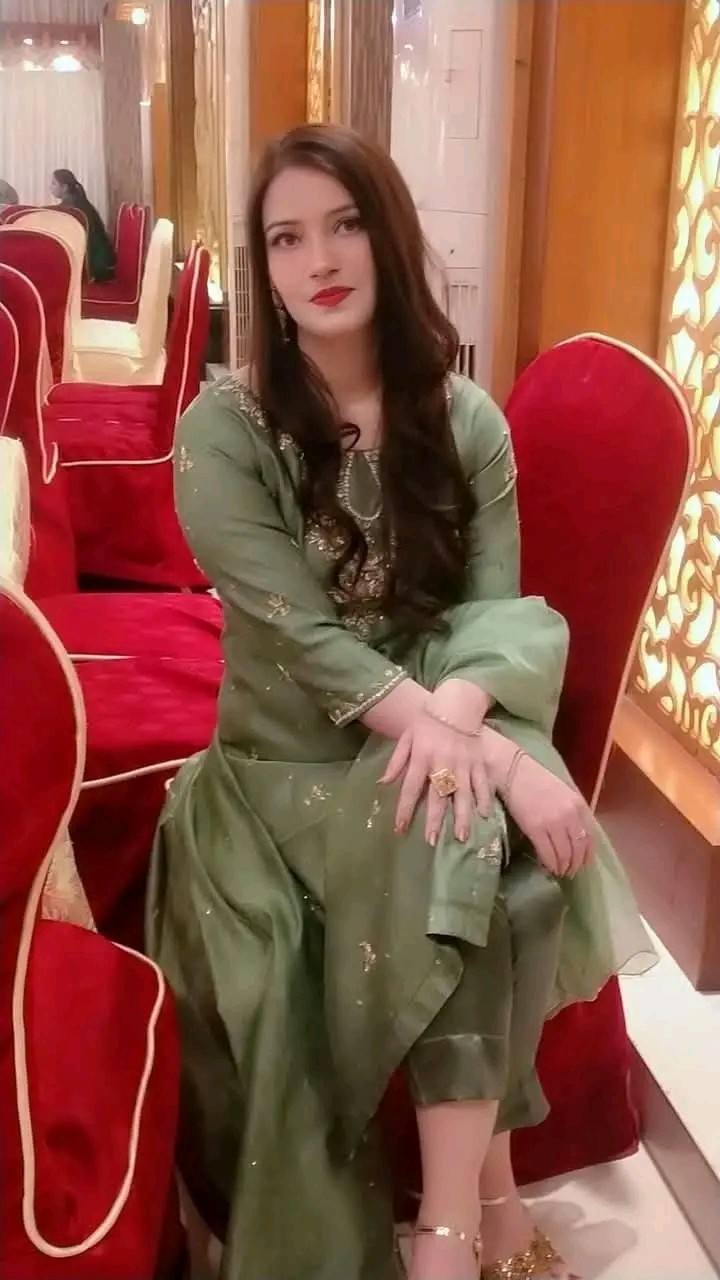 Video call service available my WhatsApp number 03098359088