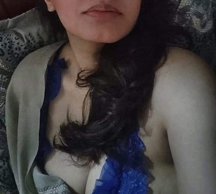 Sexy video call service available full nude with face watsapp contact 03285462319