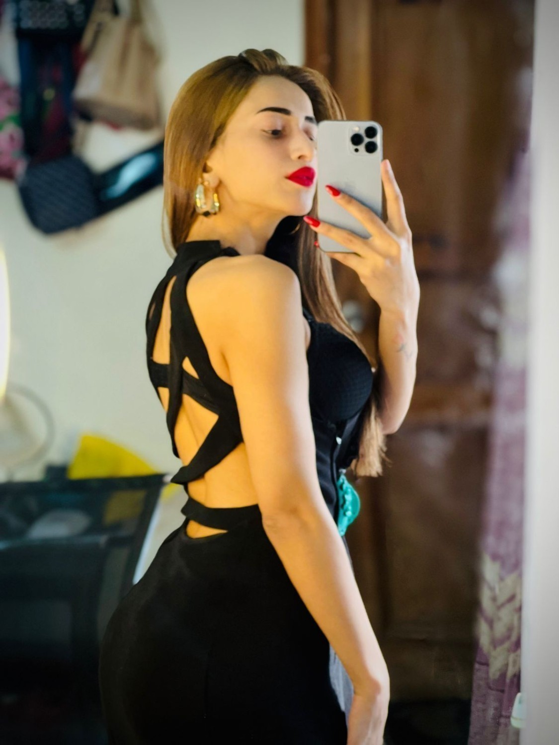 (03089799929)_Lavishly hottest escorts & models call girls very sexy girls in islmabad E11 high level chubby girls in islamabad & rawalpindi for night