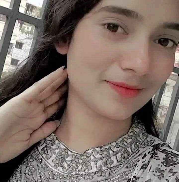 Girl service available hai video call 03287985213