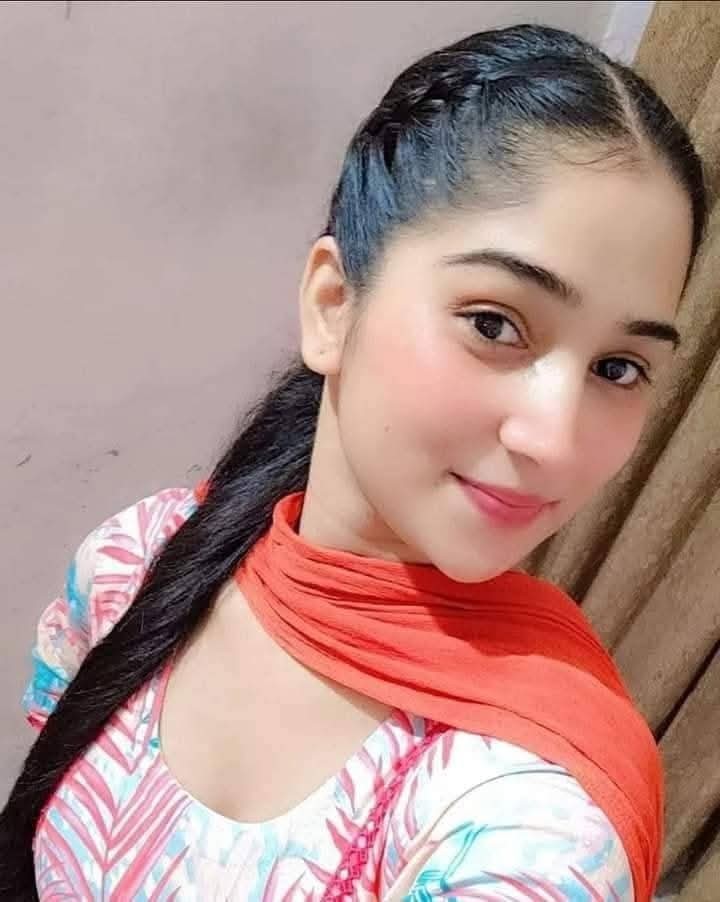 Girl service available hai video call 03287985213