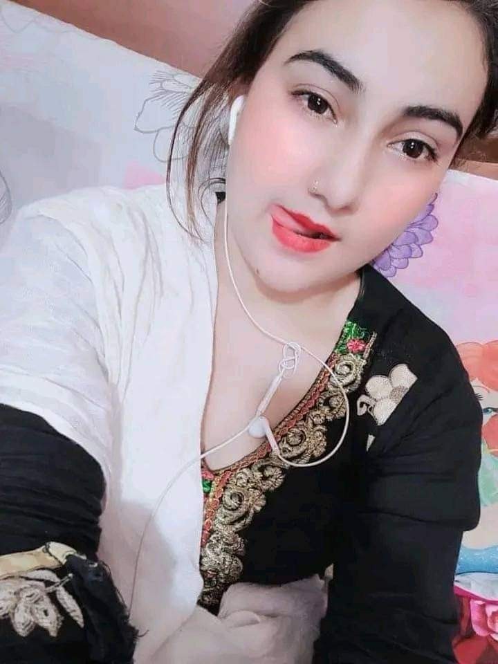 Night 15000 30 minute video call 3000 24 ghante service available03288915311