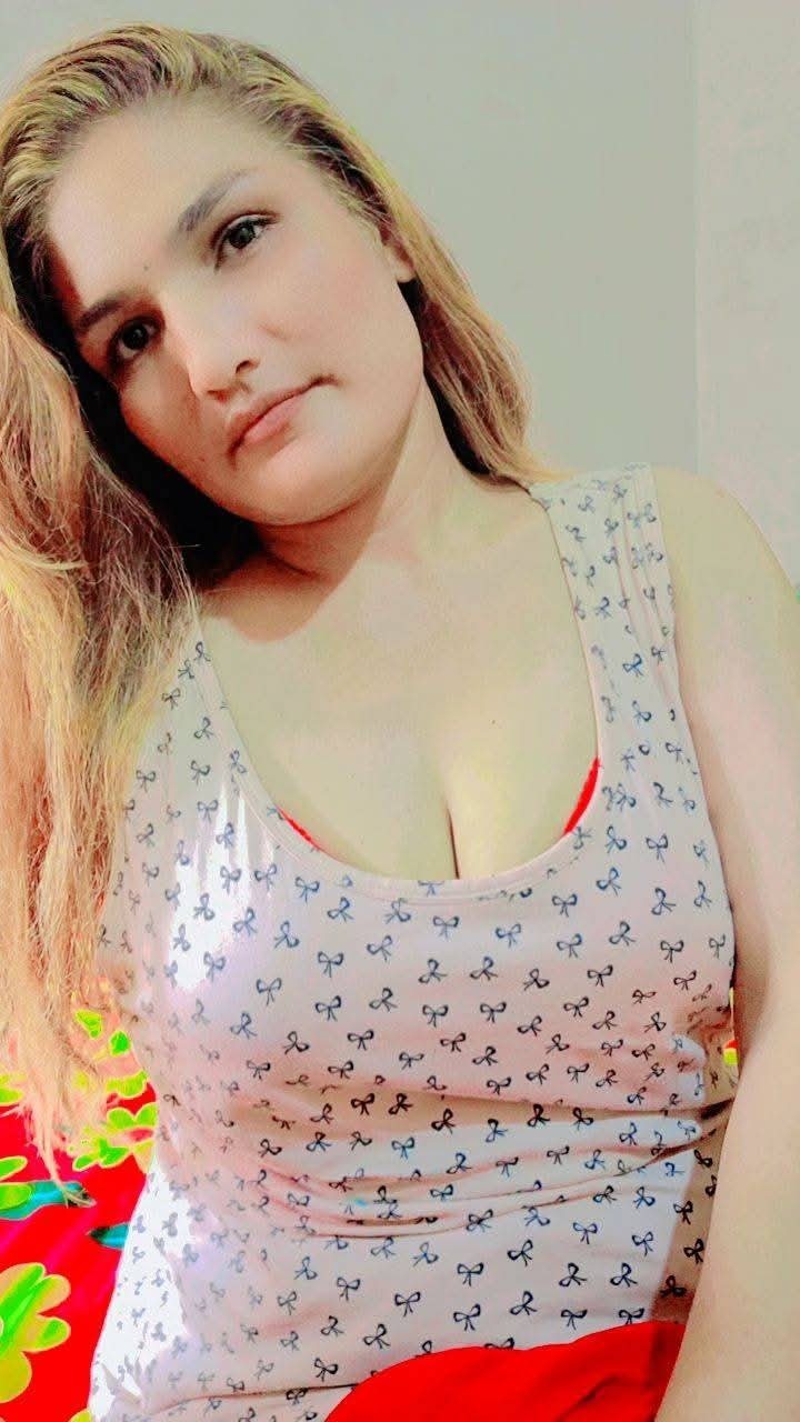 Sexy video call service available full nude with face watsapp contact 03285462319